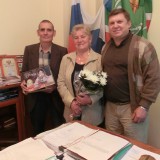 Супруги Большовы с главой админиситрации Г.Н.Асеенковым